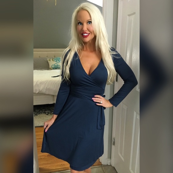 LAST 1! 💕Midi Teal Wrap Dress! Perfect! 😊 - Picture 2 of 4